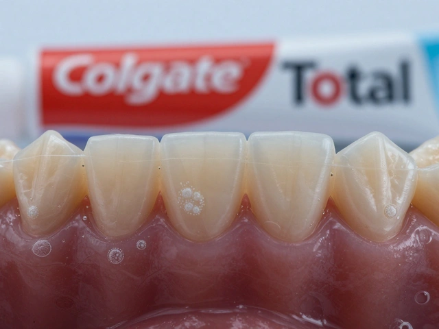 Nejlepší zubní pasty proti zubnímu plaku v roce 2025 - co skutečně funguje?